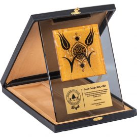 Kutulu Kristal Plaket